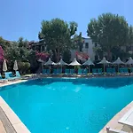 Moonshine & 호텔 Bodrum