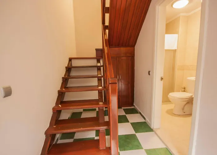 Moonshine & Szálloda 3*