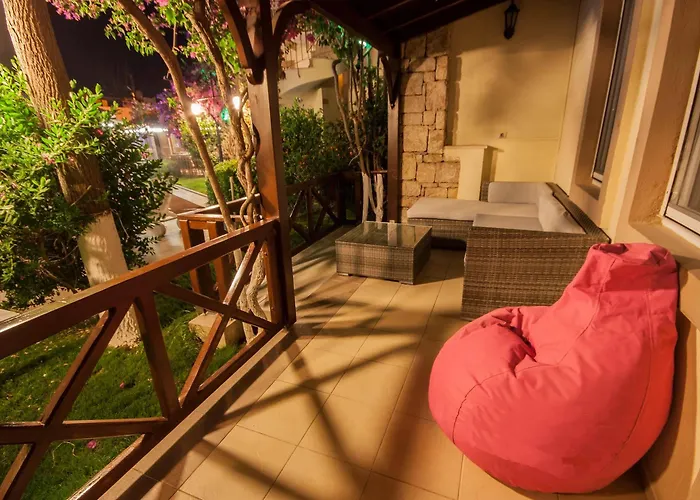 Moonshine & Szálloda