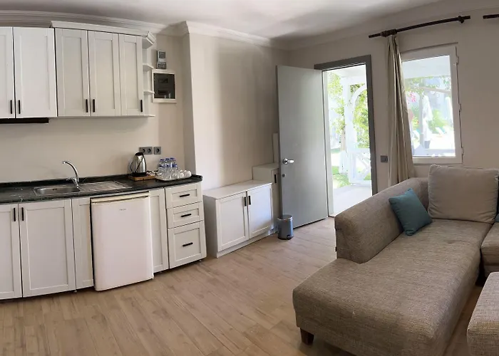 Moonshine & Hotel Bodrum