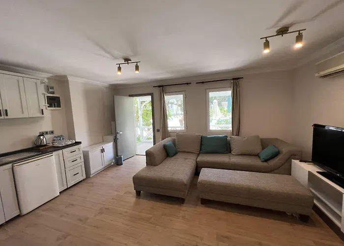 Moonshine & 3* Bodrum